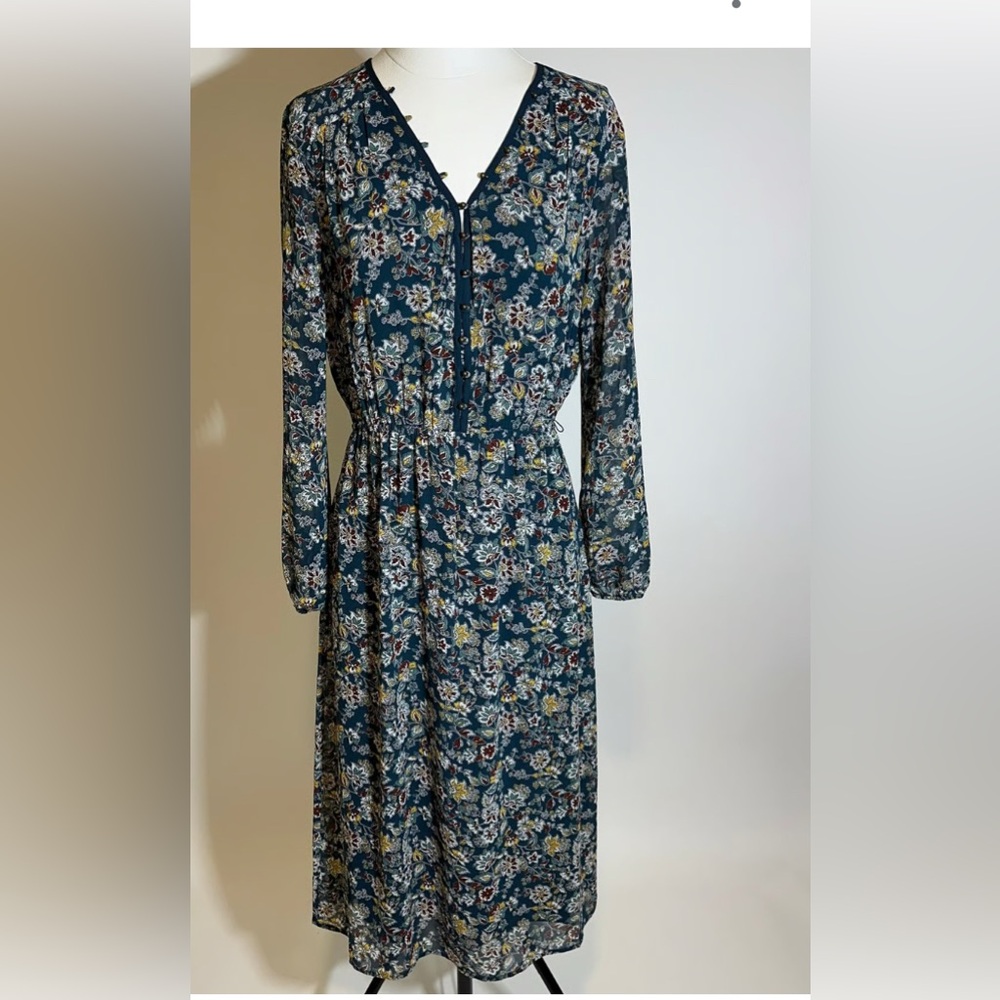 DR2 Navy‎ Floral Long Sleeve Dress